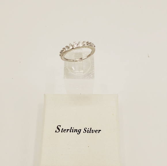 Sterling silver & cz ring NIB - Picture 2 of 9